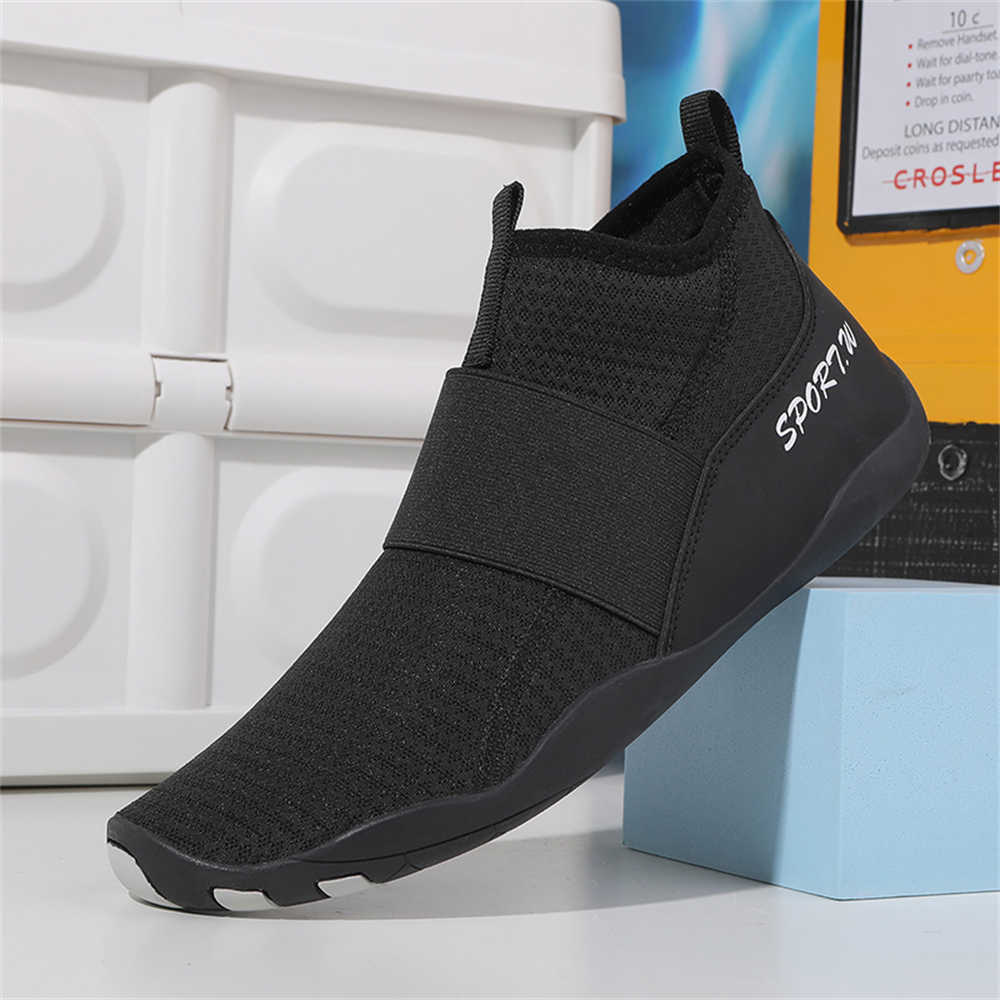 Women'S Shoes To Buy - รองเท้ามูลส์ผู้หญิงสีแดง ไซส์ใหญ่ 41-42 รองเท้าผ้าใบผู้หญิงไซส์เล็ก 33 ลดราคา