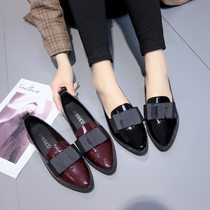 Women'S Heels - รองเท้าส้นเตี้ยหนังแก้วสีดำ/สีแดงไวน์ ปลายแหลม แบบสวม ประดับโบว์ รองเท้าลำลองอเนกประสงค์สำหรับใส่ในชีวิตประจำวันและธุรกิจ
