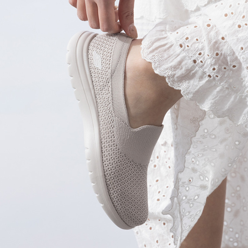 Women'S Shoes New Balance - รองเท้าผ้าใบลำลองสำหรับผู้หญิงระบายอากาศได้ดี น้ำหนักเบา รองเท้าใส่เดินสบาย 138270-NAT