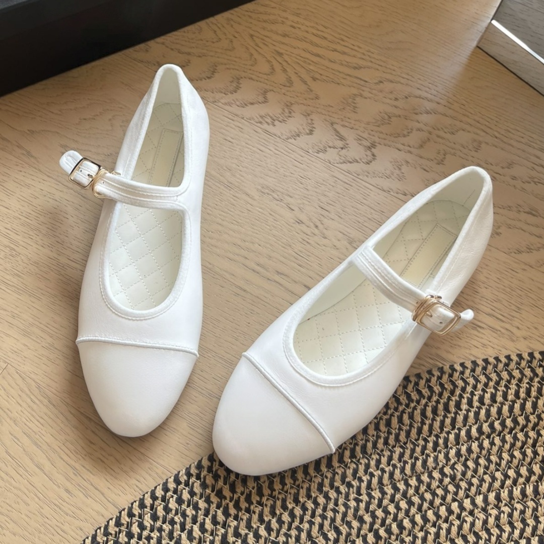 Women'S Heels - รองเท้าลำลองผู้หญิงแบรนด์หรู แบบสวม ส้นเตี้ย ดีไซน์เรียบง่าย ใช้งานได้หลากหลาย วัสดุผสม