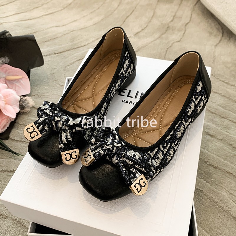 Women'S Heels - รองเท้าส้นเตี้ยแบบสวมสบายสไตล์ฝรั่งเศสสำหรับผู้หญิง ดีไซน์เซ็กซี่ หัวเหลี่ยม แต่งลายปัก เหมาะกับกระโปรง ส้นเตี้ยเล็กน้อย
