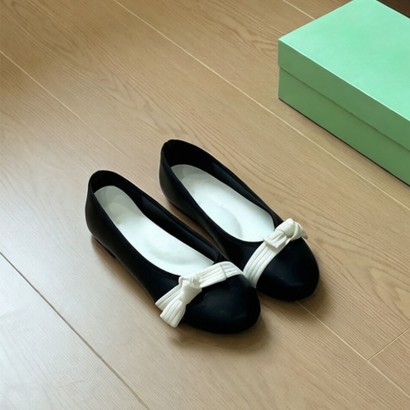 Slingback Pumps Women - รองเท้าสไตล์แมรี่เจนแฟชั่นใหม่ปี 2026 - รองเท้าส้นเตี้ยแบบผูกโบว์สำหรับผู้หญิง ดีไซน์โปร่งเสริมส้นด้านใน
