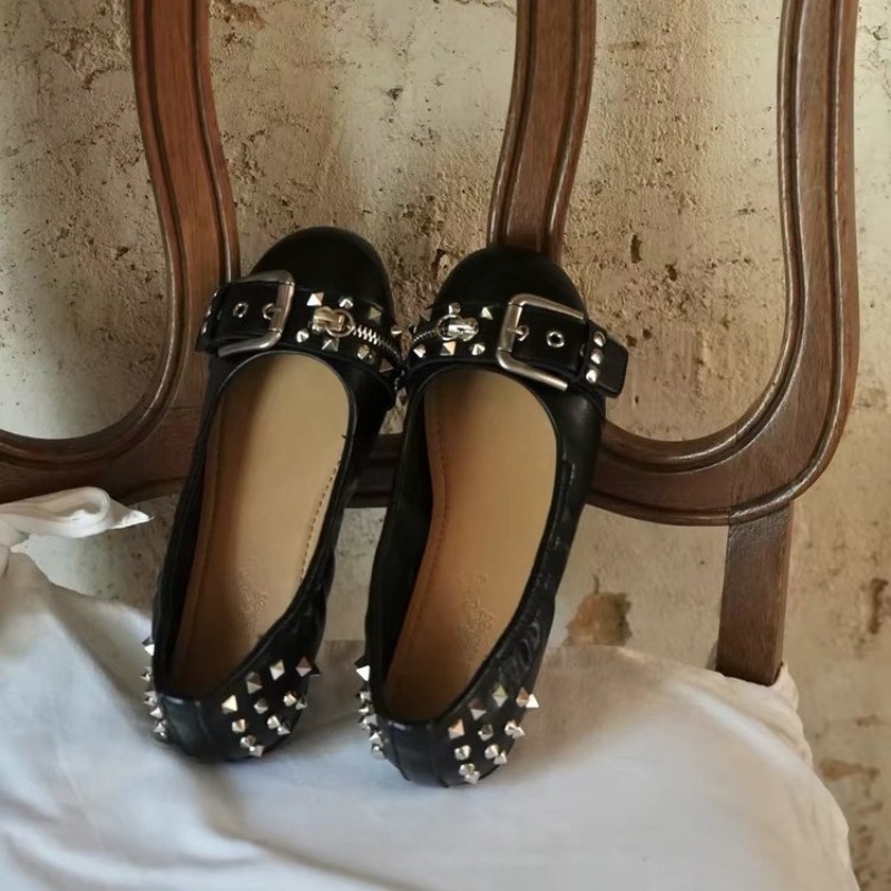 Slingback Pumps Women - รองเท้าส้นเตี้ยหัวกลมแบบมีสายรัดหนังสำหรับผู้หญิง รุ่น Mary Jane