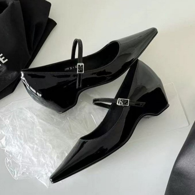 รองเท้าส้นเตารีดแบบแมรี่เจน ดี - Women'S Heels บทวิจารณ์และราคา