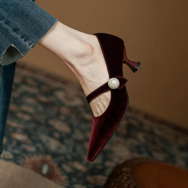 รองเท้าส้นเข็มแบบแมรี่เจนหัวแห - Women'S Heels บทวิจารณ์และราคา