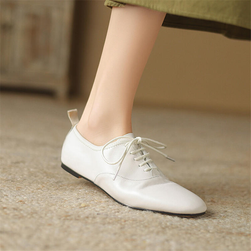รองเท้าโลฟเฟอร์หนังแท้แบบผูกเช - Loafer Flat Women บทวิจารณ์และราคา