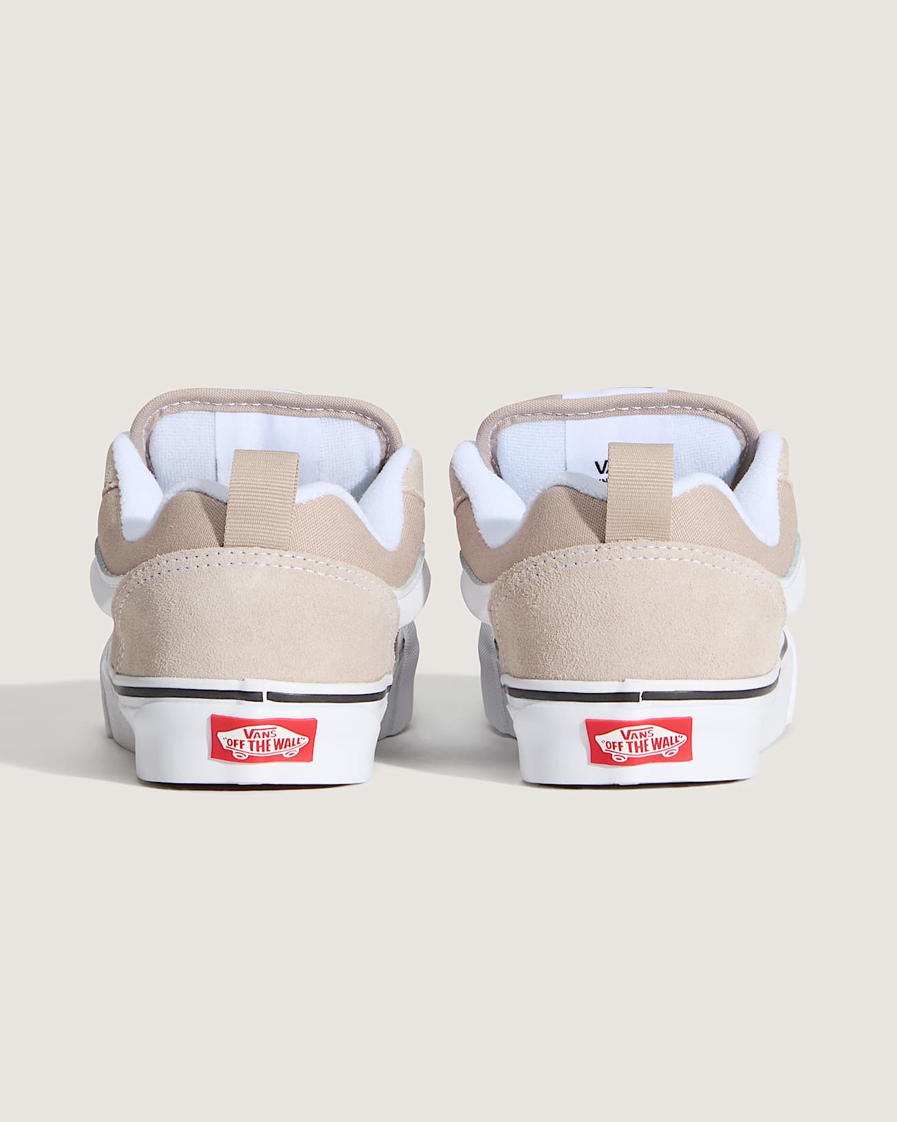 รองเท้า VANS รุ่น Knu Skool สำ - Women Shoes Vans บทวิจารณ์และราคา