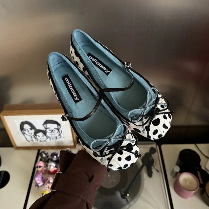 รองเท้าบัลเล่ต์ทรงกลมพื้นเรียบ - Women'S Heels บทวิจารณ์และราคา