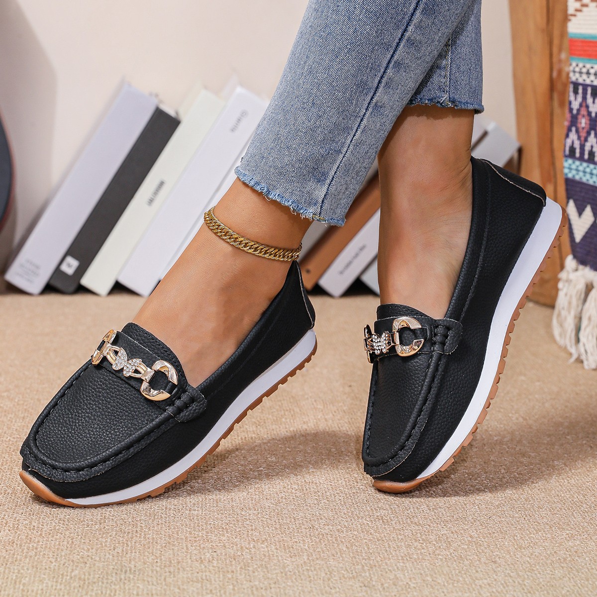 รองเท้าผู้หญิงแบบสวม รุ่นใหม่  - Loafer Flat Women บทวิจารณ์และราคา