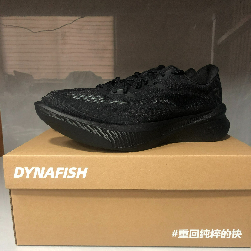 รองเท้าวิ่งมืออาชีพสำหรับผู้ชา - Women'S Shoes Vs Men'S Size บทวิจารณ์และราคา