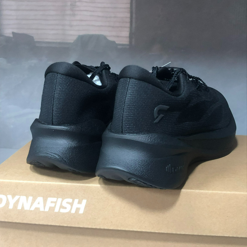 รองเท้าวิ่งมืออาชีพสำหรับผู้ชา - Women'S Shoes Vs Men'S Size บทวิจารณ์และราคา